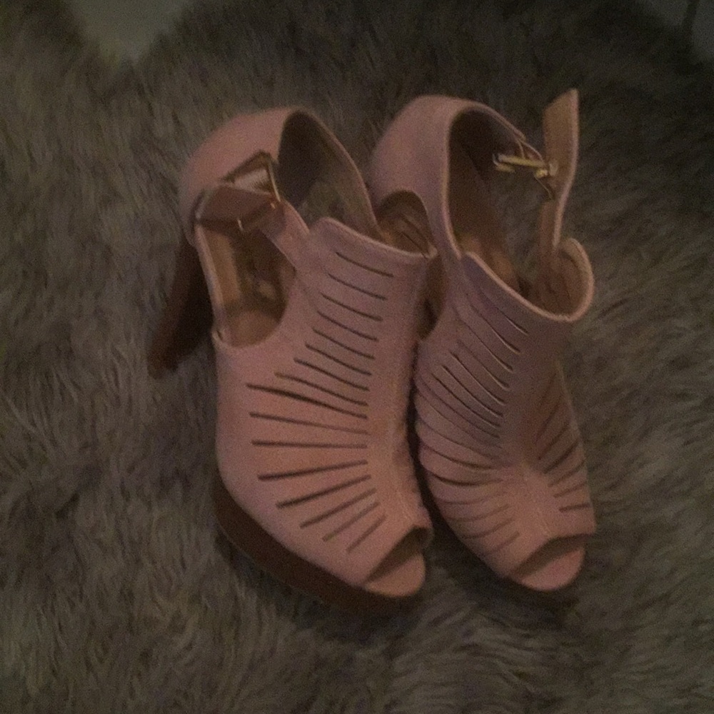 Blush, Sexy Heels